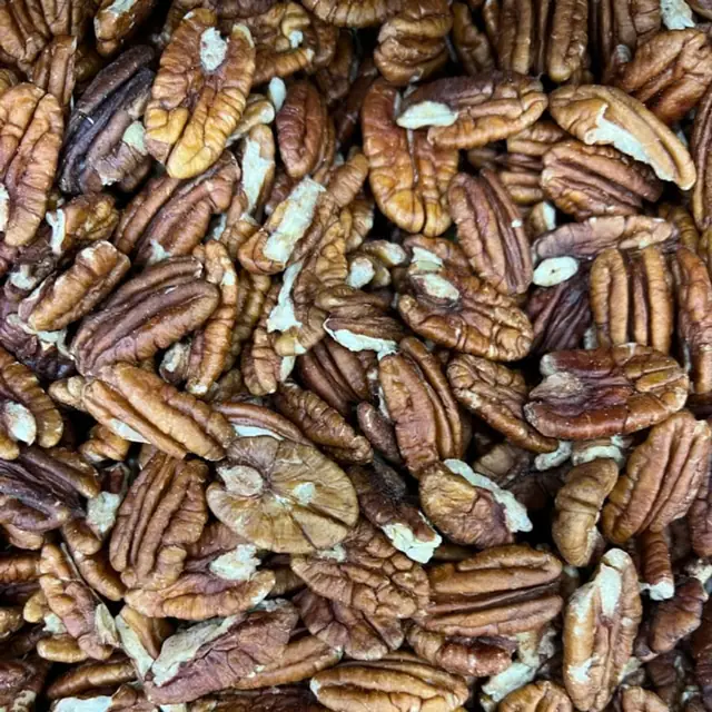 Pecans, بيكان