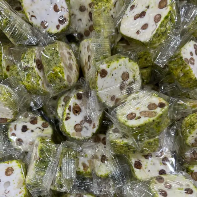 Pistachio nougat, نوغا بالفستق