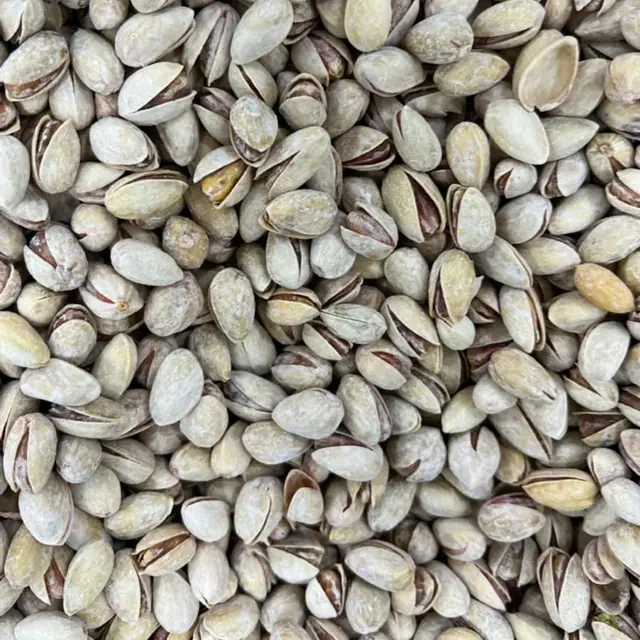 Pistachios in shell, فستق حلبي بالقشر